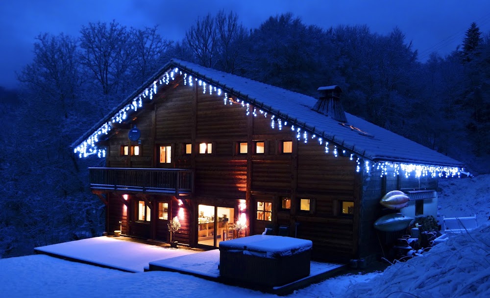 Chalet Le Pery, chalet à Châtillon-sur-Cluses
