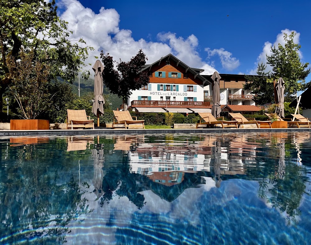 L&rsquo;Arcalod & Bistrot Jeanne – Hôtel Restaurant Spa – Lac D’Annecy, hôtel à Doussard