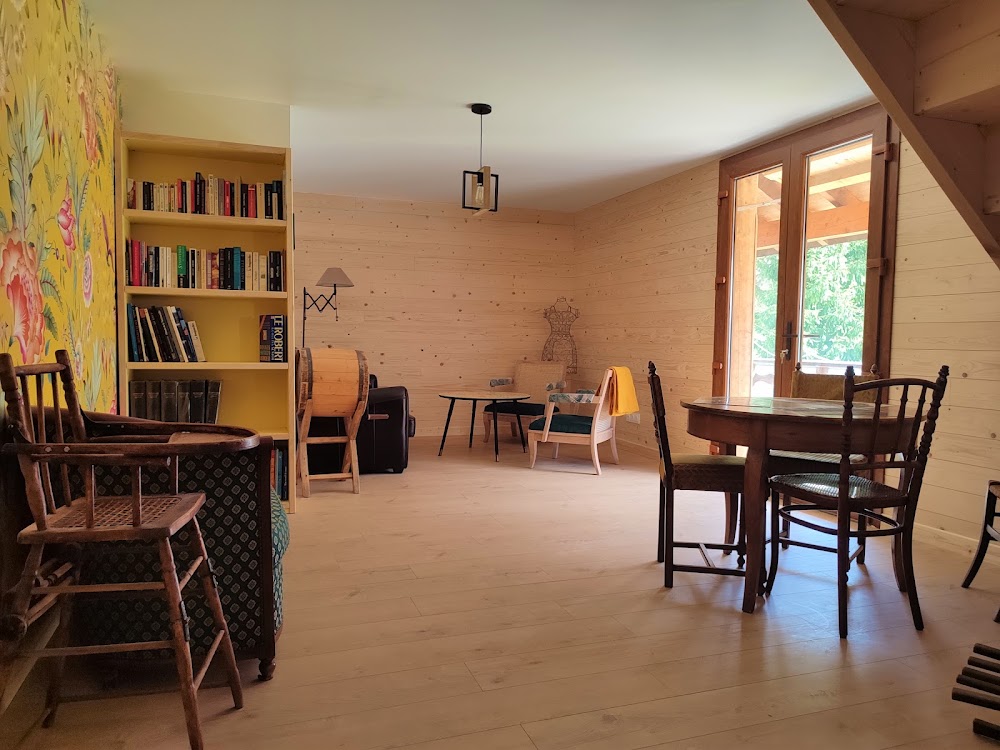 Accotinae, Chambres d&rsquo;hôtes & Espace de coworking, hôtel à Mont-Saxonnex