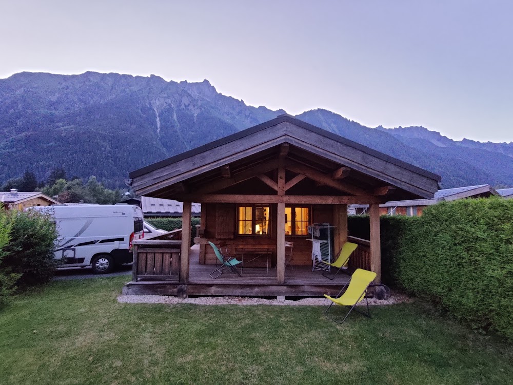 Chalets de l&rsquo;Île des Barrats, chalet à Chamonix-Mont-Blanc