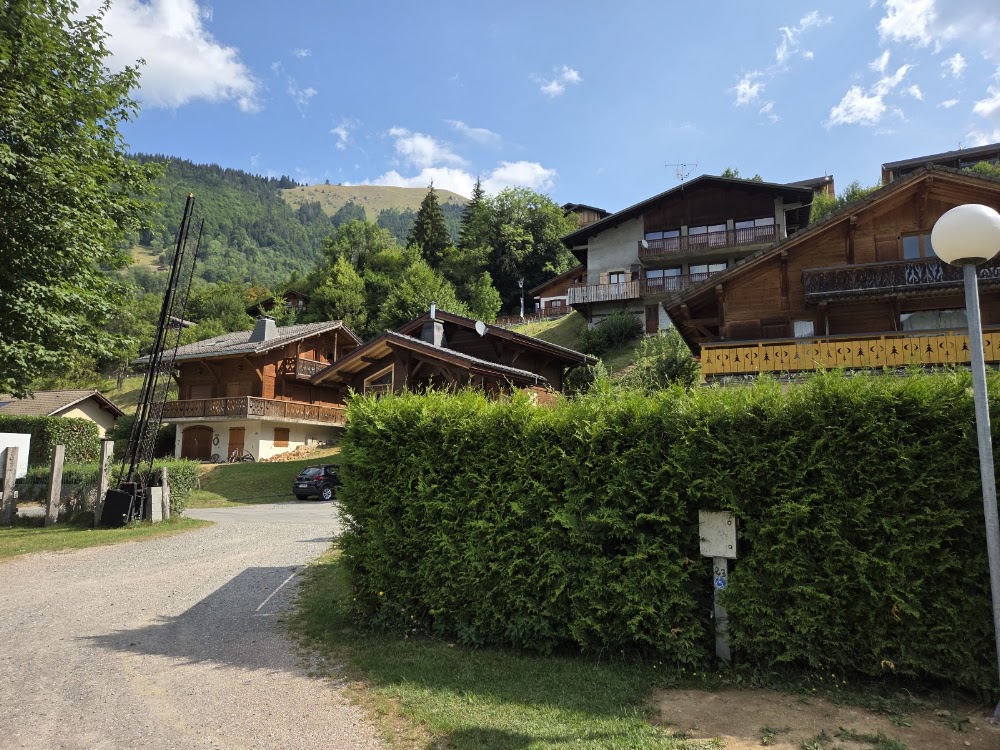 Camping Le Pré, camping à Montriond