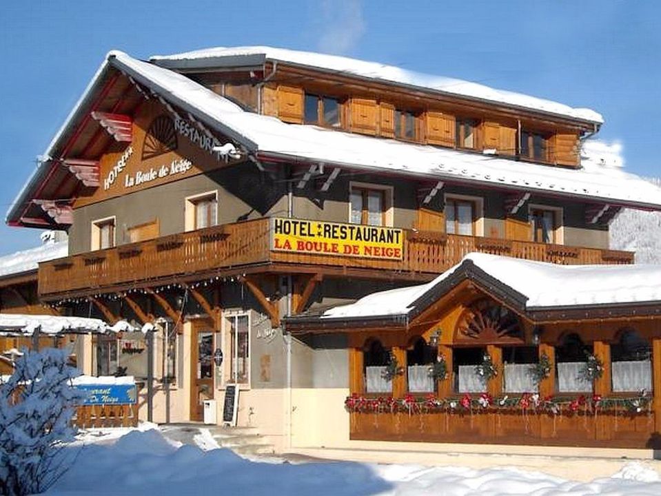 Logis Hôtel la Boule de Neige, hôtel à Samoëns