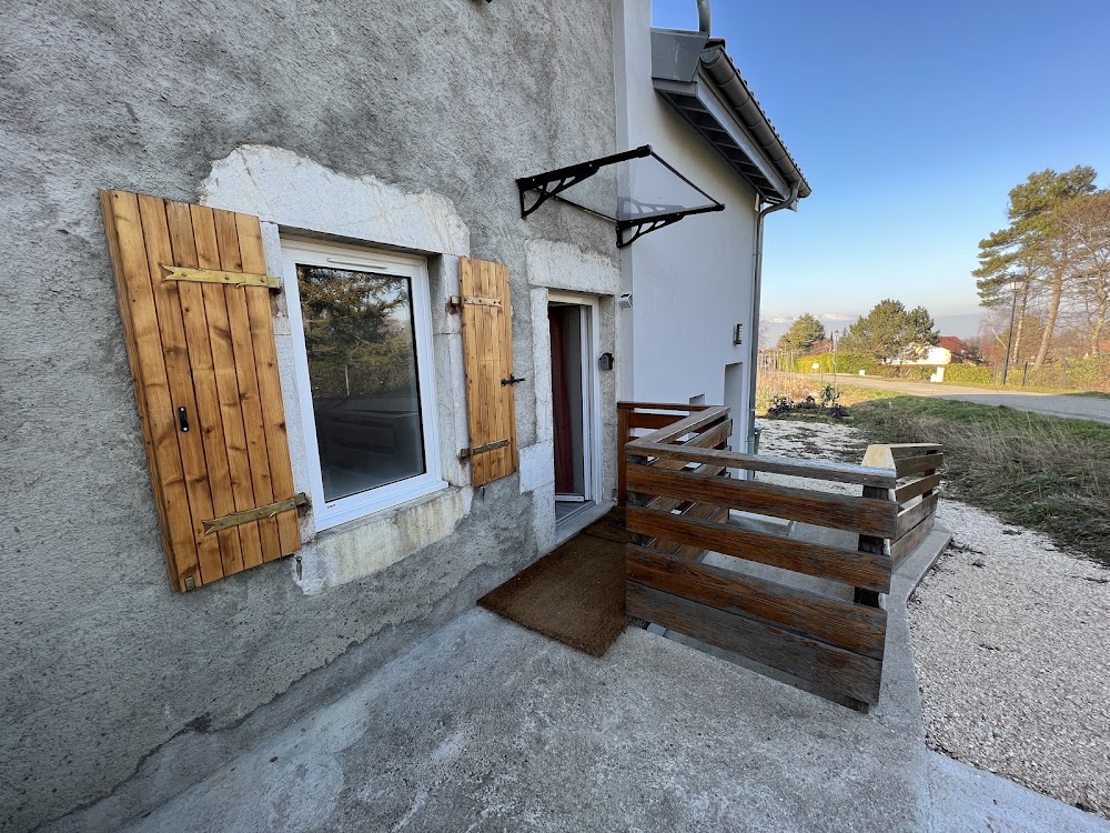 La Ferme aux Diligences, gîte à Neydens