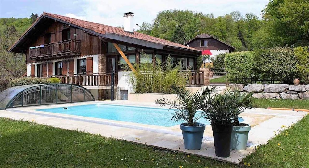 Le Chalet des Pesettes, chambre d'hôtes à Fillière (74570)