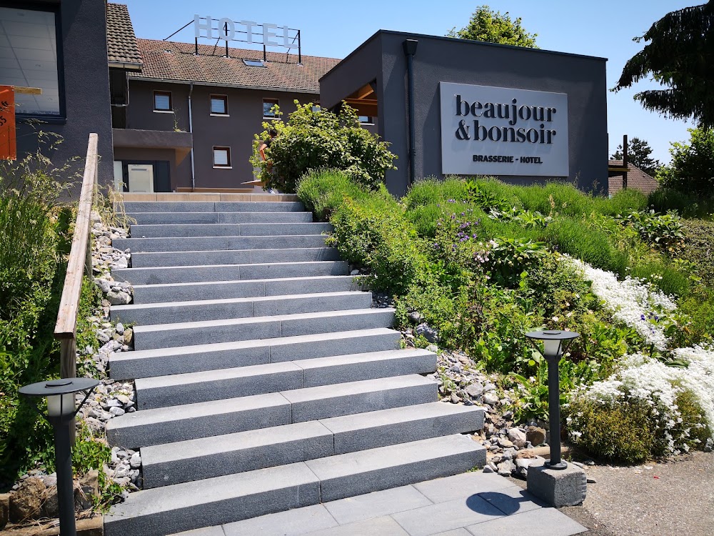 Beaujour & Bonsoir – Hôtel, hôtel à Villy-le-Pelloux