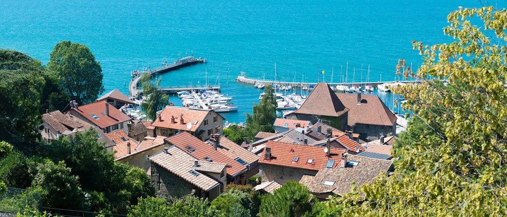Hôtel Thonon Centre Le Comte Rouge, hôtel à Thonon-les-Bains (74200)