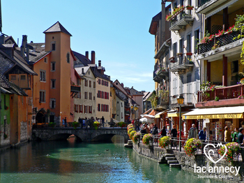 Le Thiou à travers la vieille ville d'Annecy