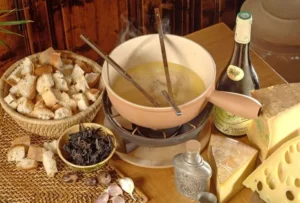Fondue Savoyarde dans son caquelon