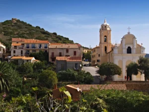 Le village et l'église de Cargèse