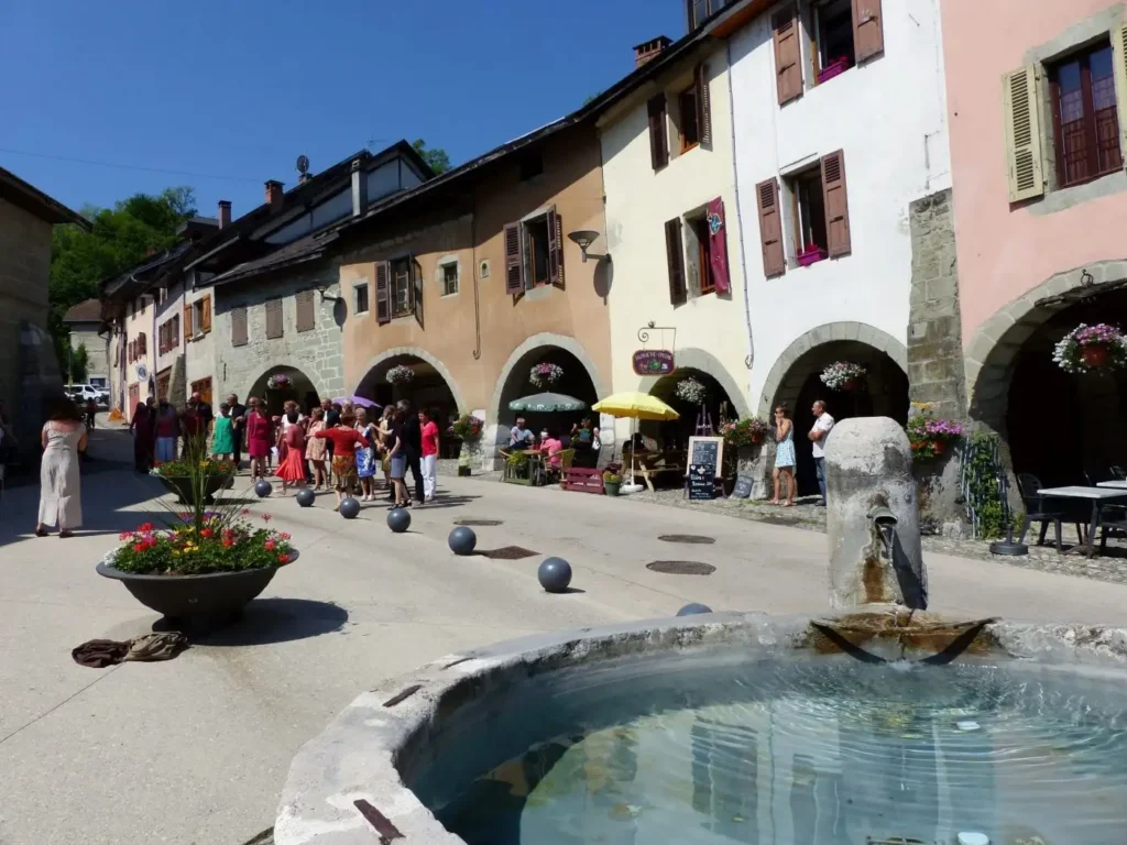 Le bourg d'Alby sur Chéran