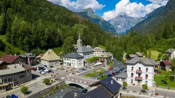 Le village de Sixt-fer-a-cheval