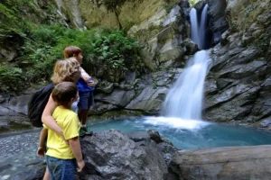 cascade de la belle au bois - Megève - Photo savoie-mont-blanc.com