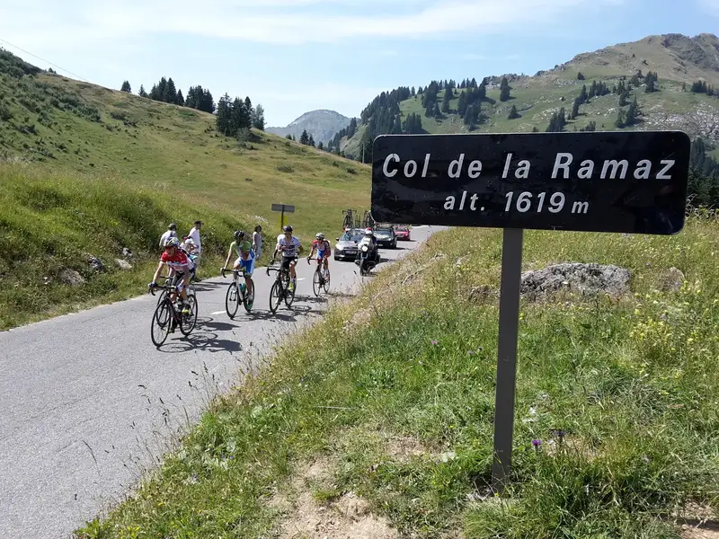 Route du col de la Ramaz