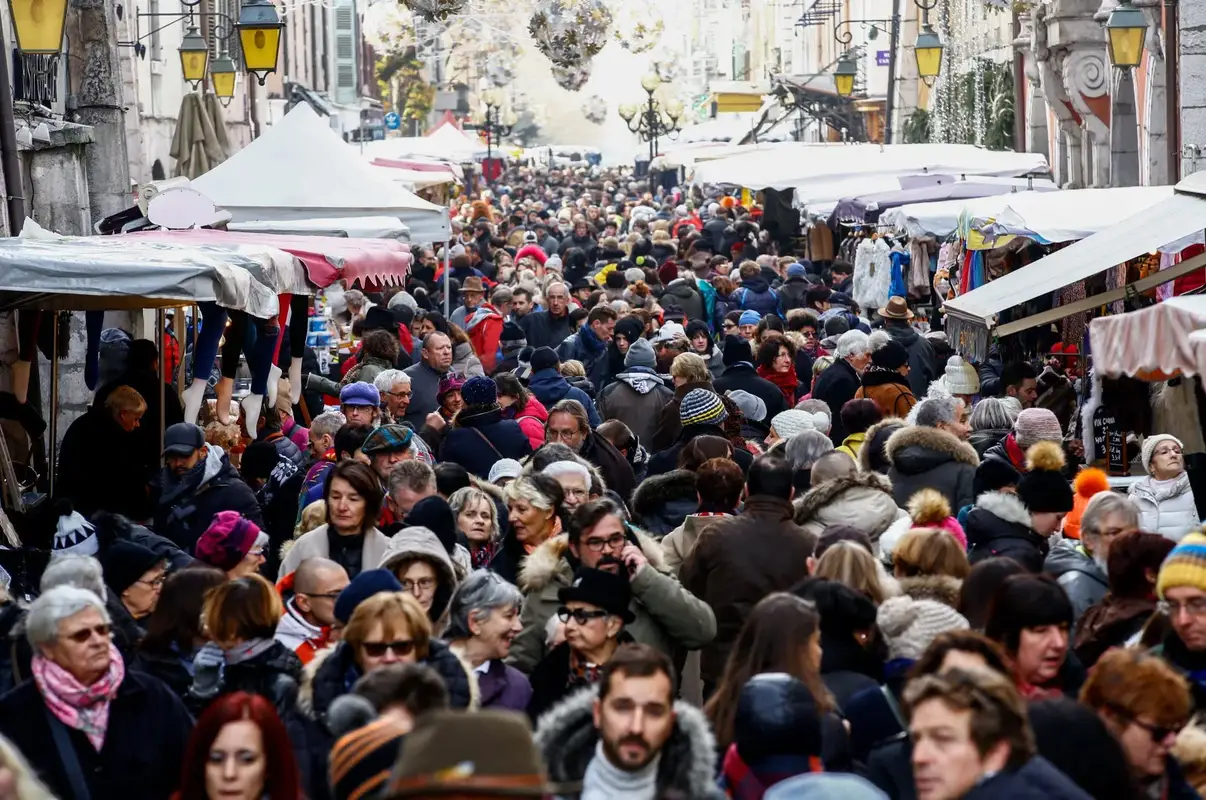 la foire de la saint André dans les rues d'Annecy