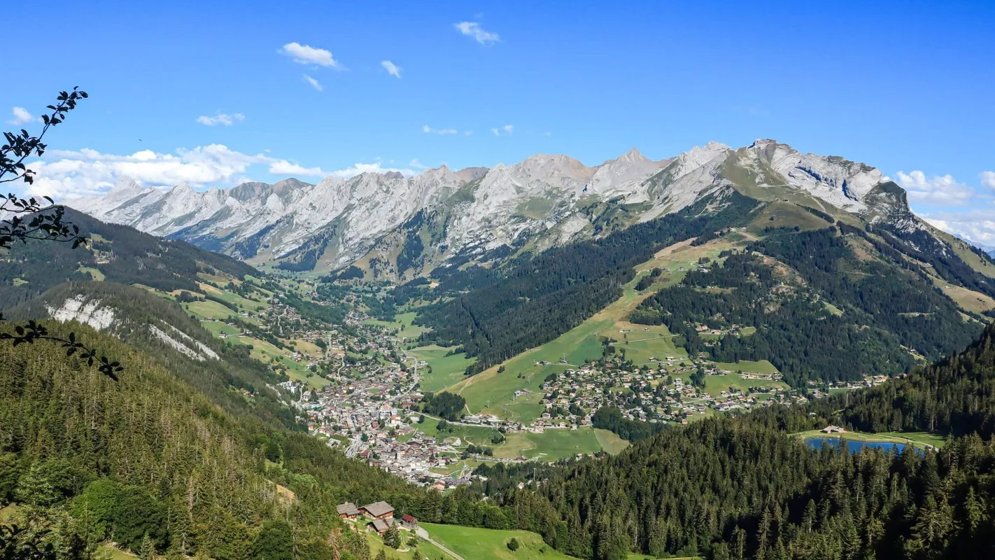 Massif des Aravis - Photo : OT Thônes