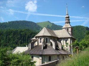 Abbaye d’Abondance : histoire, cloître, fresques et visite